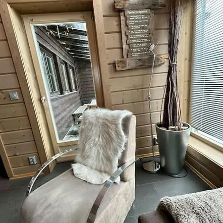 Myrkdalen Ii, Luxury Family